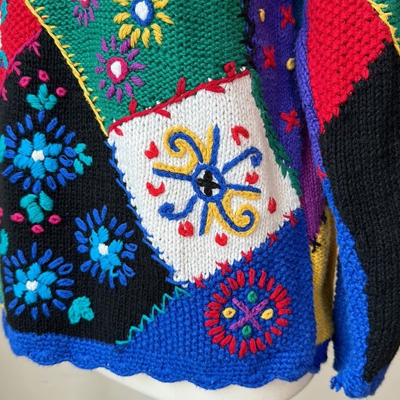 CASUAL CORNER Vintage 90s Hand Knit Patchwork Embroidered Sweater Novelty Size M - Picture 8 of 15